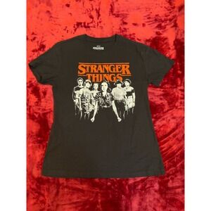 Netflix Stranger Things Graphic T-Shirt Black Orange Logo Cast Womens Large